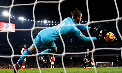 MU thắng liên tiếp: De Gea, trái tim dũng cảm