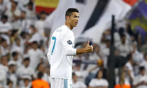 "Mưa kỷ lục" ở vòng bảng Champions League 2017/18