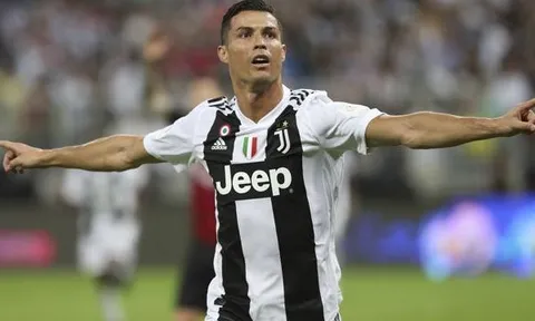 "Muốn tiếp tục tồn tại, cậu ấy phải học theo Ronaldo"