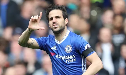 Muốn vô địch, Man Utd cần mua Fabregas ngay và luôn