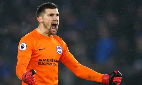 Fan Quỷ đỏ tìm ra người xuất sắc hơn cả De Gea