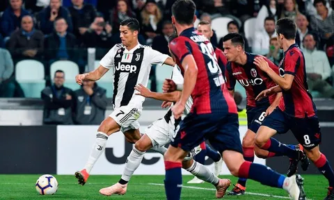 Cứ hạ Napoli trước đã rồi tính tiếp, Juventus!
