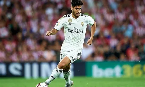 Real Madrid: Hay là để Asensio đá tiền đạo?