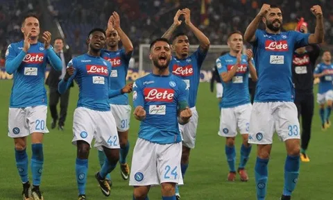 Góc nhìn: Cờ đã đến tay, liệu Napoli có thể phất?