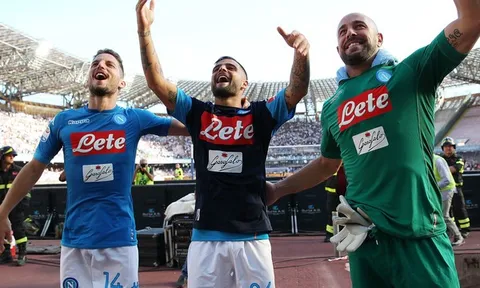 Napoli: '33 chiêu thức' từ Sarri và thời cơ đã đến