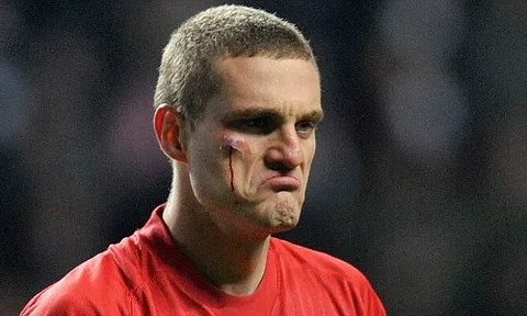Nemanja Vidic và những khoảnh khắc đáng nhớ tại M.U