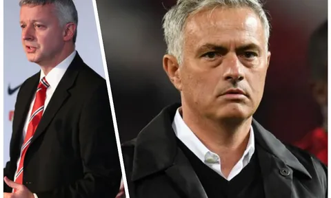 Nếu bị sa thải, Mourinho hãy đến hỏi tội... Phil Townsend!