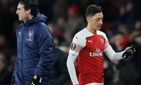 Nếu "chán" Ozil, Emery có thể mang về một cái tên
