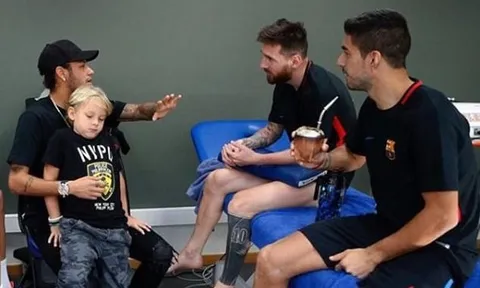 Neymar bất ngờ trở lại Barca, tái hợp Messi và Suarez