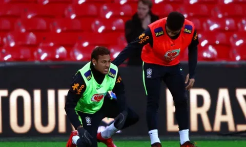Neymar bị 'triệt hạ', Coutinho nóng lòng chờ ngày trở lại