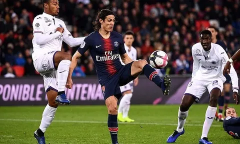 Neymar & Mbappe vắng mặt, Cavani một tay giúp PSG lập kỷ lục không tưởng