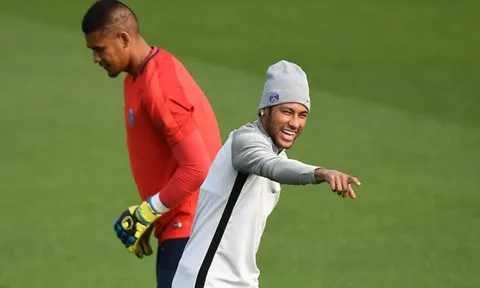 Đồng đội ghen tỵ với đặc quyền của Neymar tại PSG