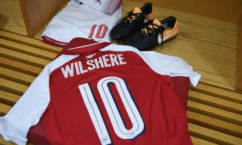 Ngày trở lại đầy cảm xúc của Jack Wilshere