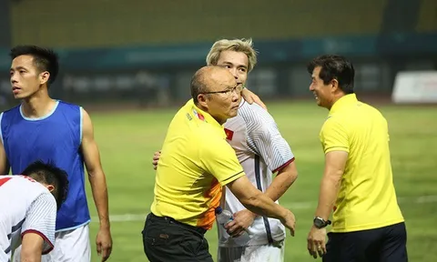 Nhân sự ĐT Việt Nam cho AFF Cup và Asian Cup: Lo bây giờ đi là vừa