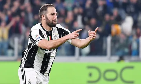 Ngôi sao tâm điểm cuối tuần qua: Higuain - Immobile làm Serie A nở mặt