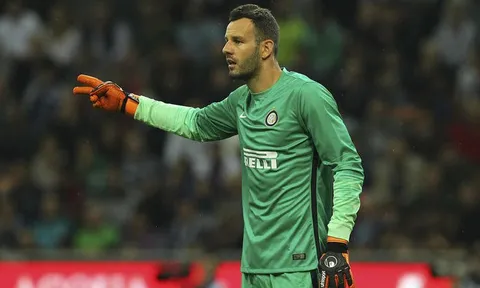 'Người bảo hộ' Handanovic CHÍNH THỨC ký hợp đồng mới với Inter