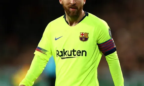 Người cũ Real: "QBV vô giá trị nếu chủ nhân không là Messi"