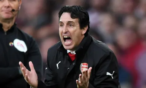Người cũ sợ Arsenal bị Man Utd giành vé dự Champions League