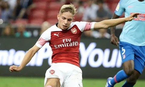 Người hâm mộ Arsenal 'điên đảo' vì hiện tượng Emile Smith Rowe