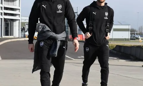 "Người khổng lồ" của Arsenal cực ngầu rời nước Anh mang theo niềm tin tất thắng