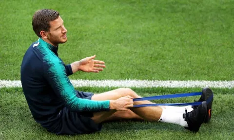 Người Liverpool lo lắng còn 'kẻ thủ ác' lại nhởn nhơ trên đất Italia