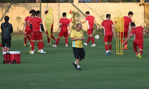 HLV Nguyễn Thành Vinh: “Malaysia không có gì ghê gớm, Việt Nam sẽ thắng!”