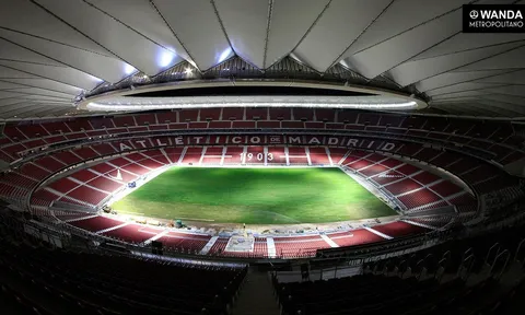 'Nhà mới' của Atletico đã hoàn thiện mặt sân, chuẩn bị đưa vào hoạt động