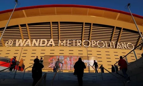 Nhân viên an ninh bị đấm mù mắt trong trận derby thành Madrid