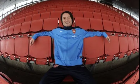 Nhìn lại sự nghiệp nhiều tiếc nuối của Tomas Rosicky tại Arsenal