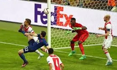 Nhìn lại trận đấu đã giúp Man Utd trở lại Champions League