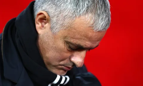 Những con số thảm bại của Mourinho tại Man Utd