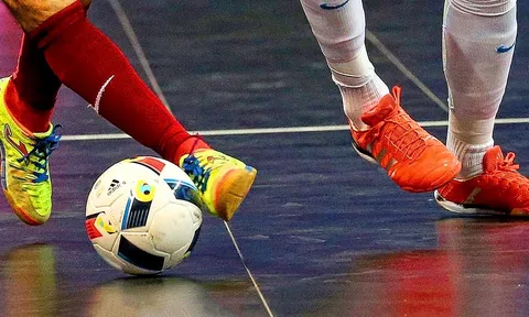 Những pha bóng có '1-0-2' trong futsal