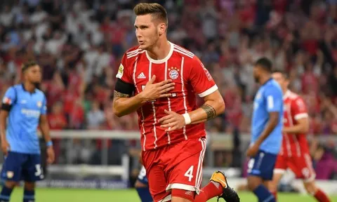 Nikklas Sule thi đấu ra sao trong ngày ra mắt Bayern?