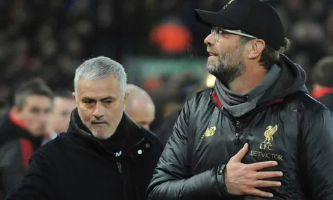 Đâm 'nhát dao' cuối cùng, Klopp nói lời khó tin khi Mourinho rời M.U