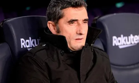 NÓNG: Barca gia hạn với HLV Valverde