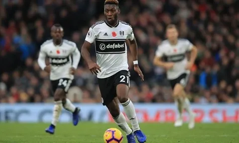 Nóng! Bị cho ra rìa, sao Hà Lan chờ Man Utd "giải cứu"