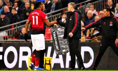 Nóng! BLĐ M.U gật đầu, Solskjaer 1 lúc giật 2 'bom tấn'