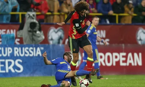 NÓNG: Fellaini chấn thương nặng, M.U nguy to