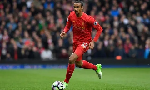 NÓNG: Joel Matip "ngồi chơi xơi nước" đến hết năm
