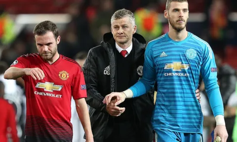 Nóng! Mẫu áo đấu cực lạ mùa tới của Man Utd lộ diện