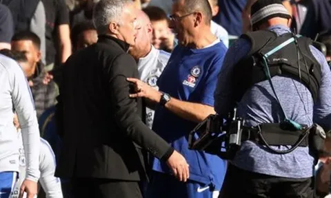 Nóng! Mourinho lại "rước họa vào thân" vì trợ lý của Chelsea