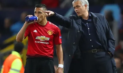 Nóng: Mourinho ra quyết định quan trọng về vai trò của Sanchez