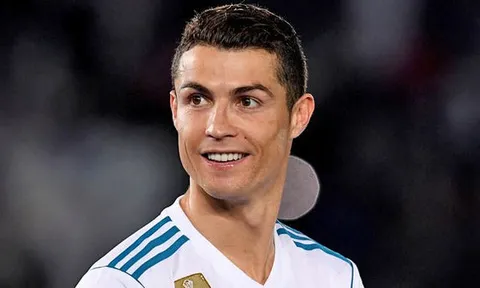 NÓNG: Ronaldo gặp vấn đề trước El Clasico