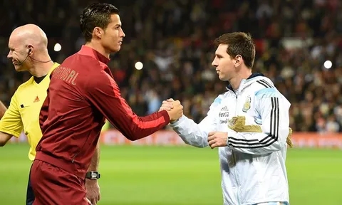 NÓNG: Ronaldo và Messi sắp tái ngộ tại Bernabeu