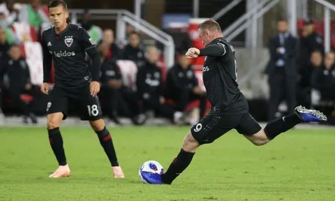 Nóng: Rooney chuẩn bị tái xuất trong màu áo tuyển Anh