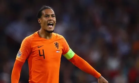 Nóng: Sau Salah, đến lượt Van Dijk bị trả về Liverpool