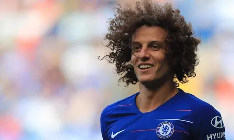 Núi tiền của Trung Quốc không thể khiến sao rời bỏ Chelsea