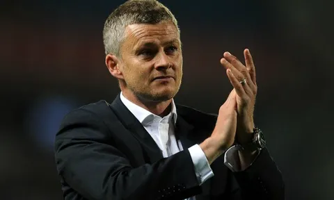 Ole Gunnar Solskjaer hé lộ kế hoạch dùng Paul Pogba