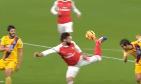 Olivier Giroud và bàn thắng đẹp nhất năm 2017