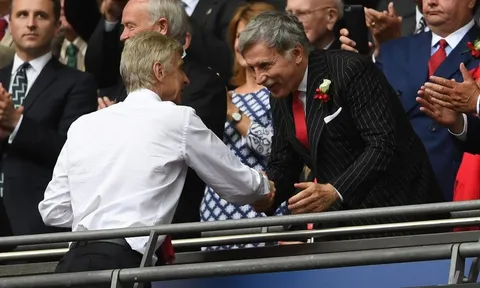 Ông chủ Arsenal: "Sa thải Arsene Wenger thật dễ dàng"